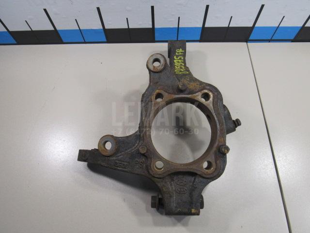 Кулак поворотный передний правый 517162W000 Hyundai-Kia