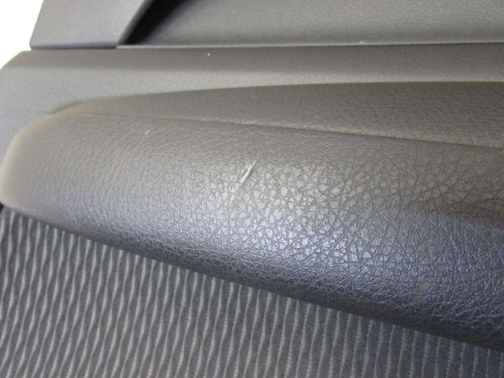 Обшивка двери передней правой для  BMW X5 E53 2000-2007
