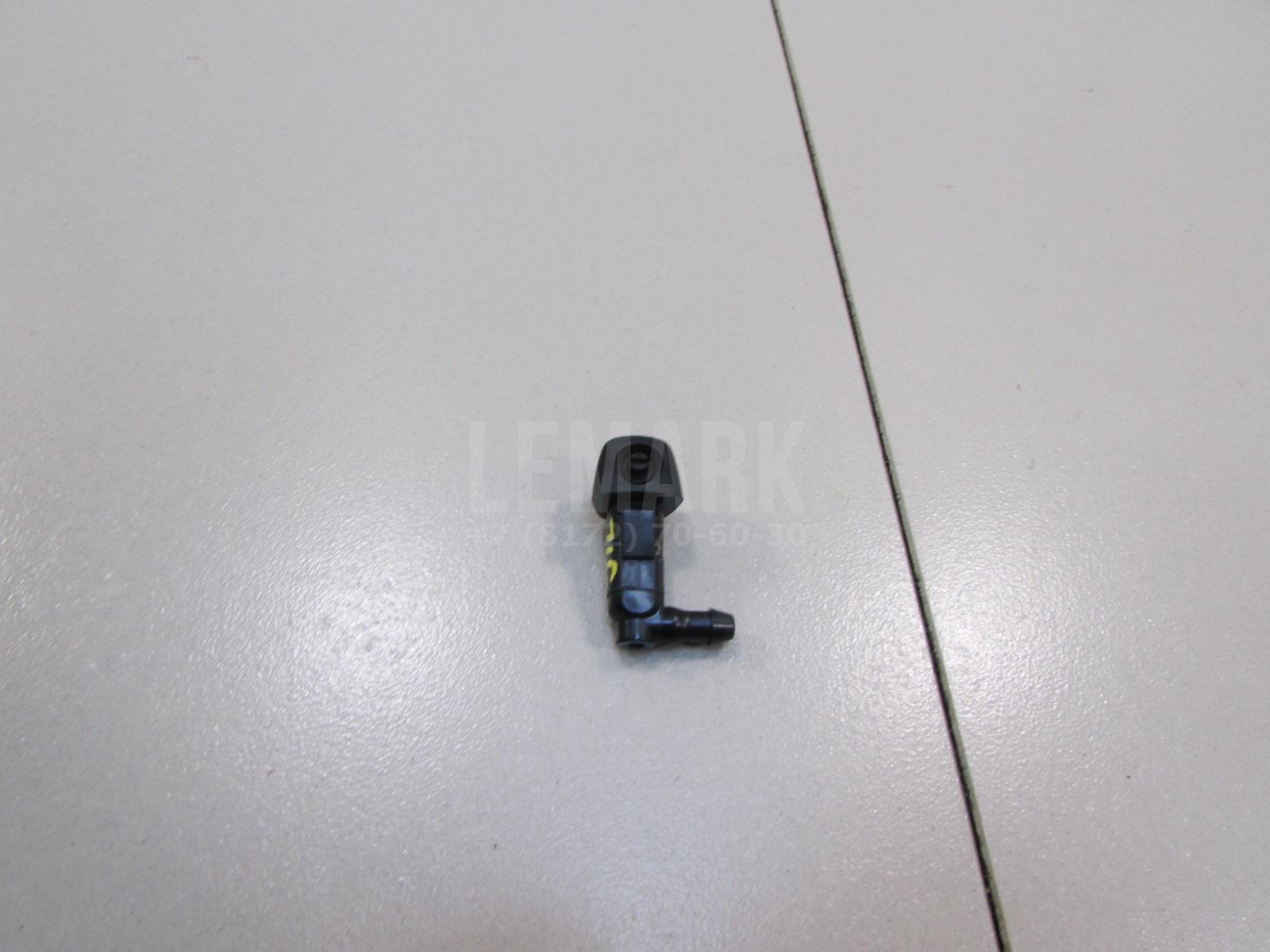 Форсунка омывателя лобового стекла для  BMW 1-serie E82/E88 2007-2013