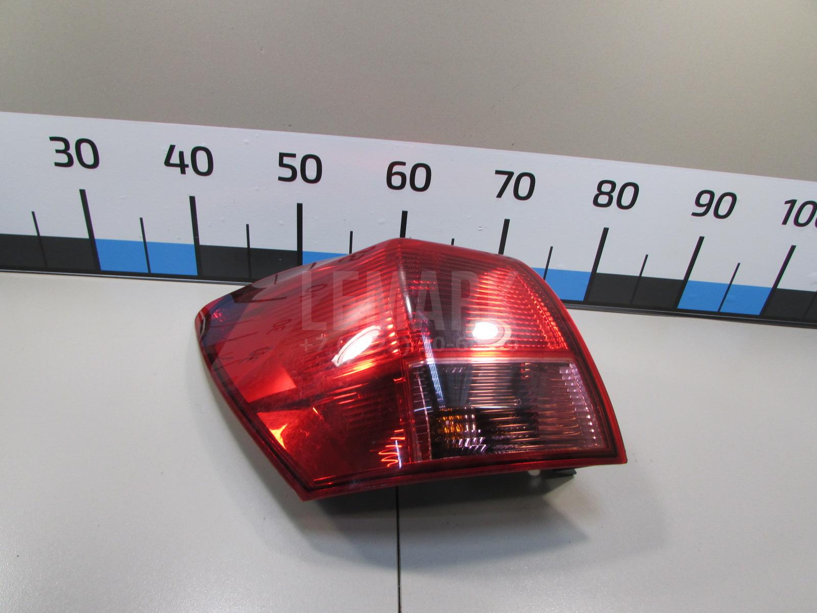 Фонарь задний наружный левый 26555JE20A Nissan