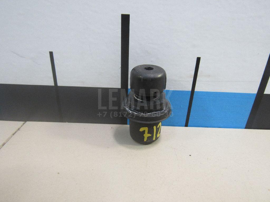 Отбойник крышки багажника 8X0827499 VAG