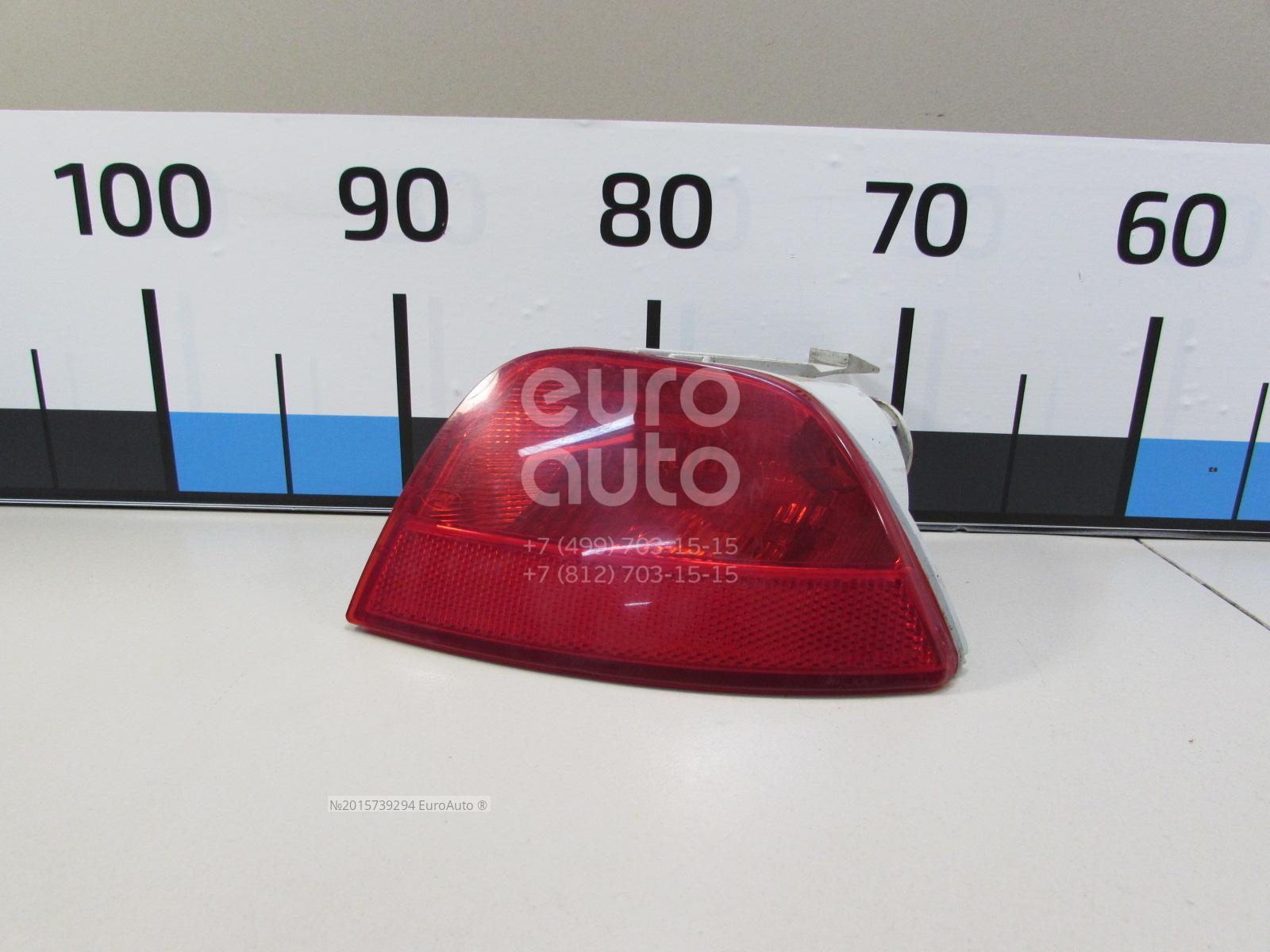 Фонарь в задний бампер Ford Focus 98-08 (Слева/ 5D HBK)