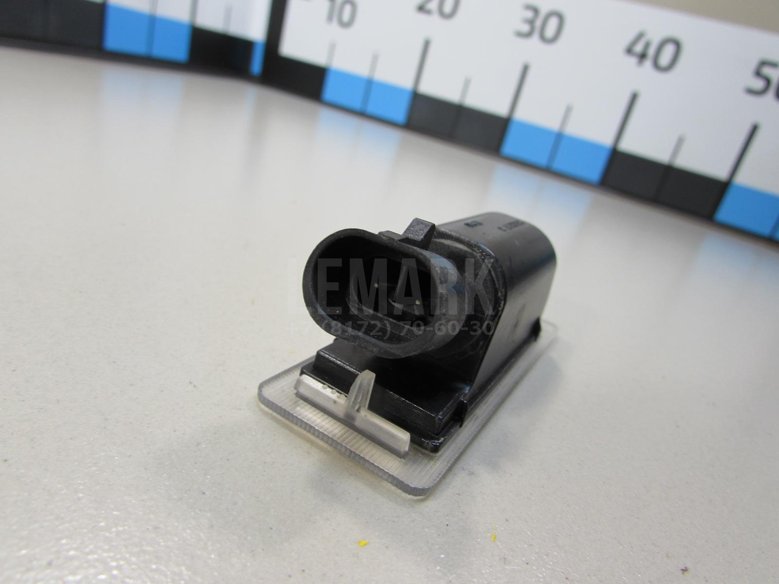 Фонарь подсветки номера для  BMW 5-serie GT F07 2009-2016