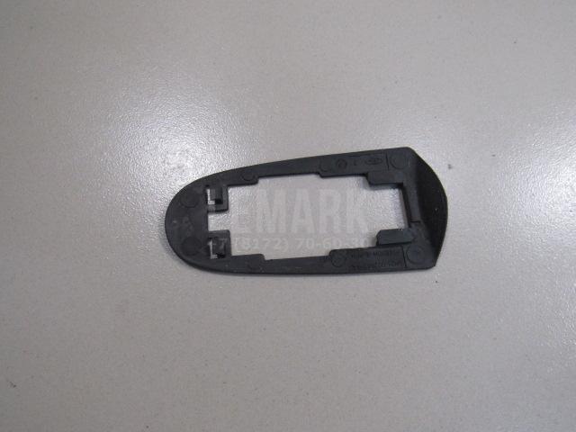 Прокладка ручки двери 1382020 Ford