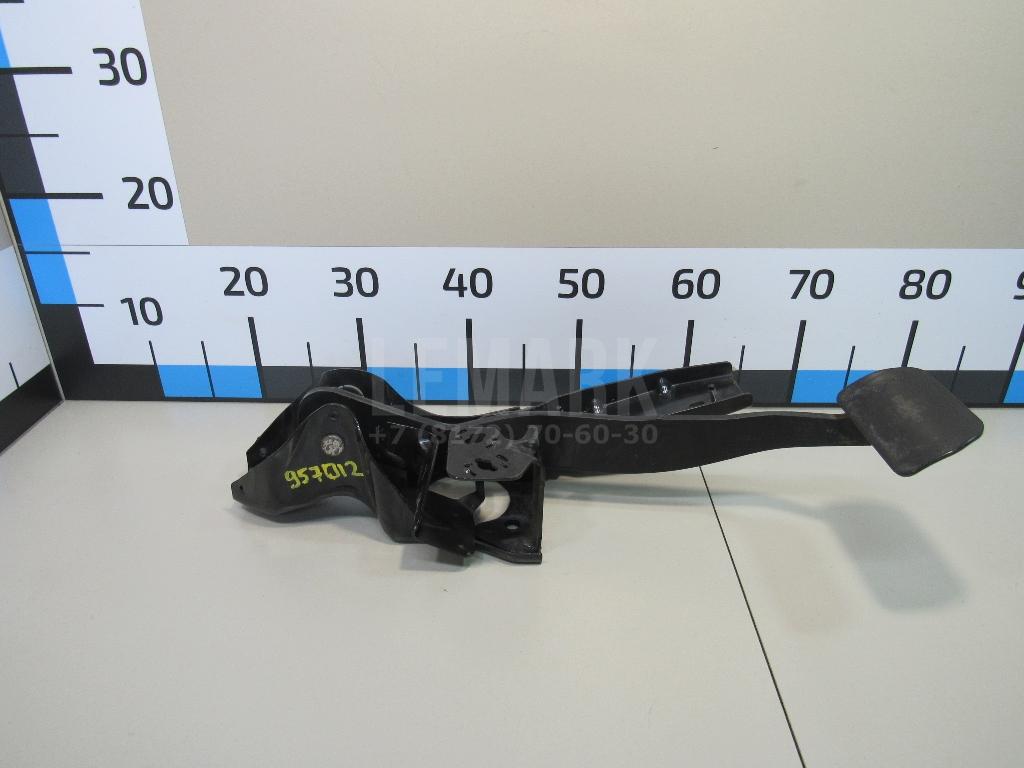 Педаль тормоза 1675575 Ford