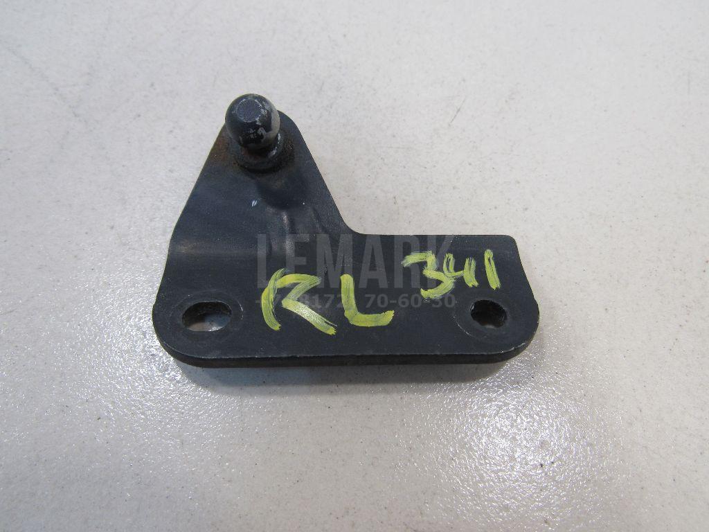 Крепеж газового упора 817724Z550 Hyundai-Kia