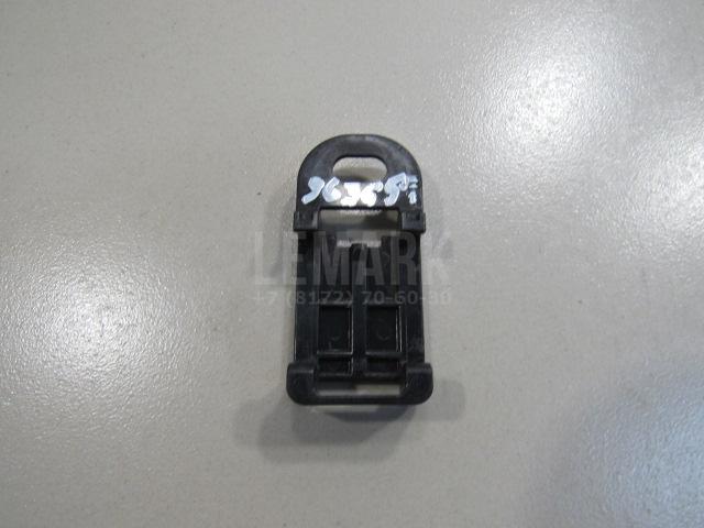 Кронштейн датчика парковки 8934833090 Toyota