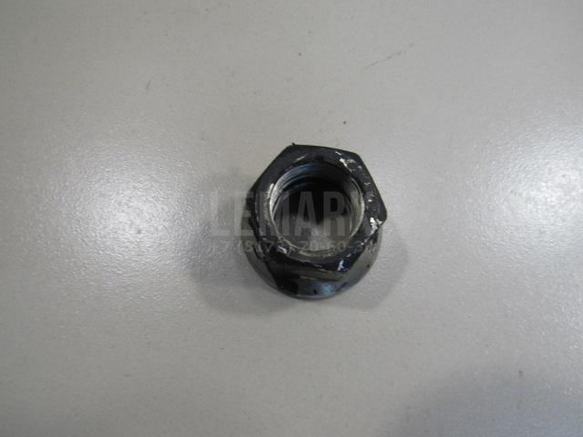 Гайка передней ступицы 402622Y00A Nissan