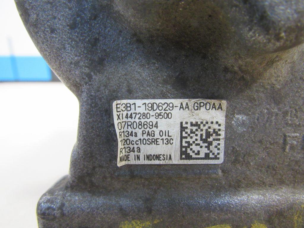 Компрессор кондиционера для  Fruehauf CITY