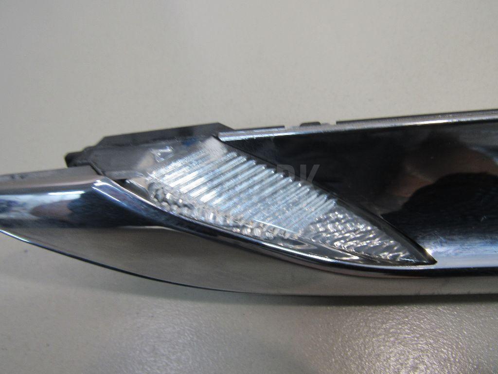 Повторитель на крыло левый для  BMW 1-serie F20/F21 2011-2019