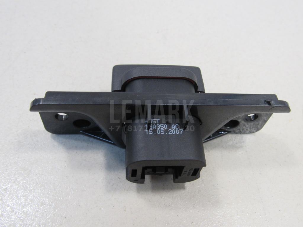 Кнопка аварийной сигнализации для  Chery QQ6 (S21) 2007-2010