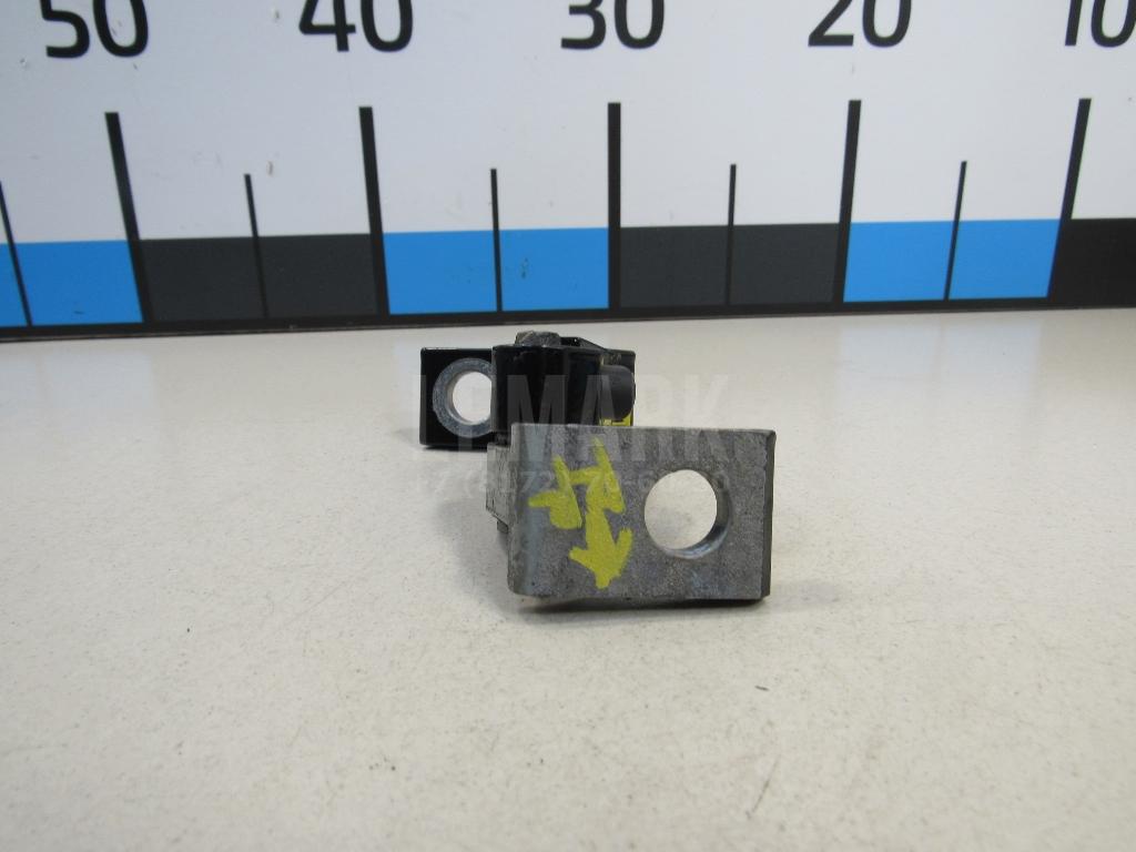 Петля двери для  Audi TT(8N) 1998-2006