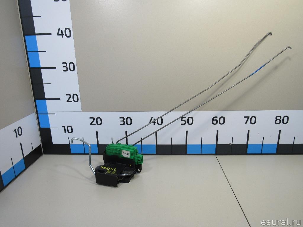 Замок двери задней правой