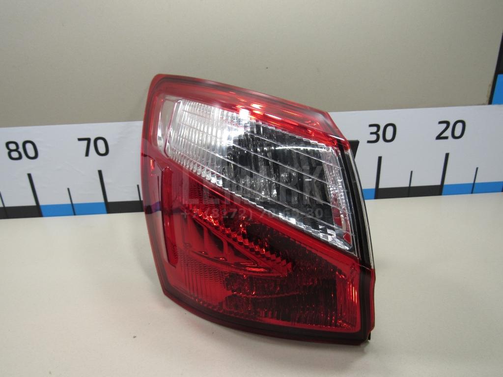 Фонарь задний наружный левый 26555BR00B Nissan