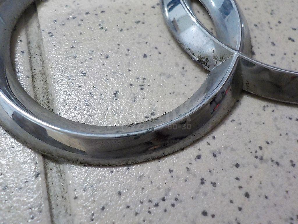 Эмблема на крышку багажника