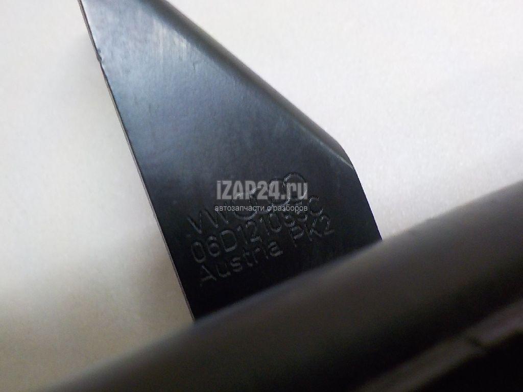 06D121085C Трубка системы охлаждения VAG A4 [B7] (2005 - 2007)