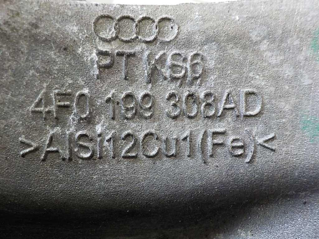 Кронштейн двигателя правый для  Audi A4 [B8] Allroad 2009-2015