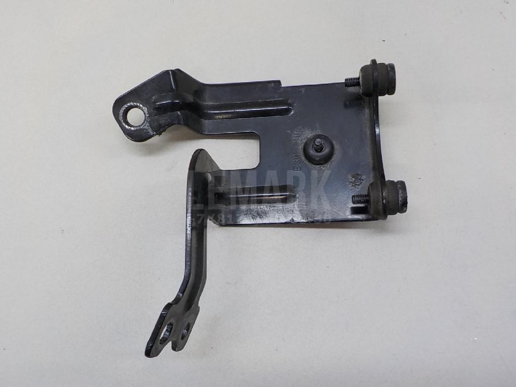 Кронштейн блока ABS (насос) 589602S300 Hyundai-Kia