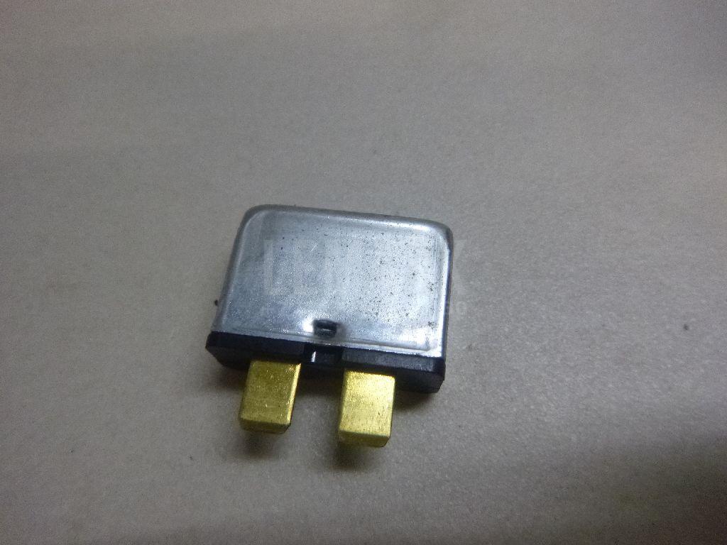 Предохранитель 443937105B VAG