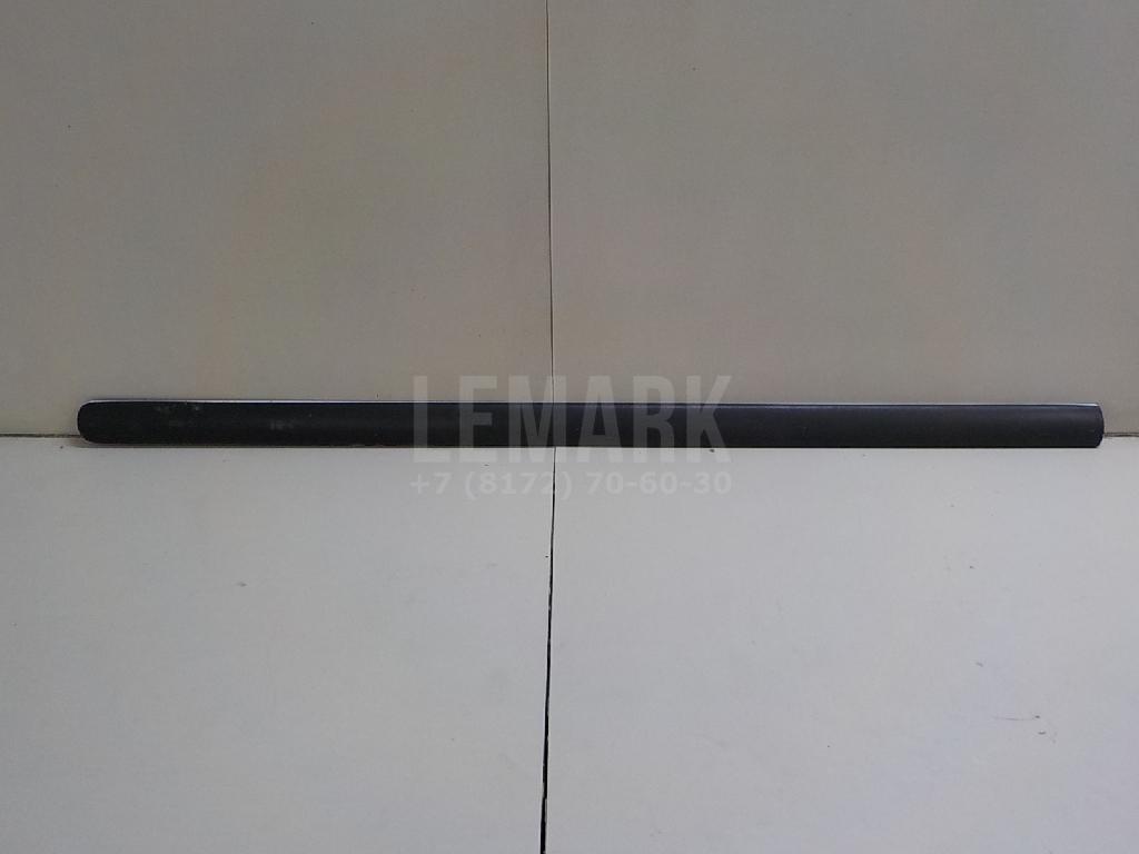 Молдинг передней правой двери 2K0853516E9B9 VAG