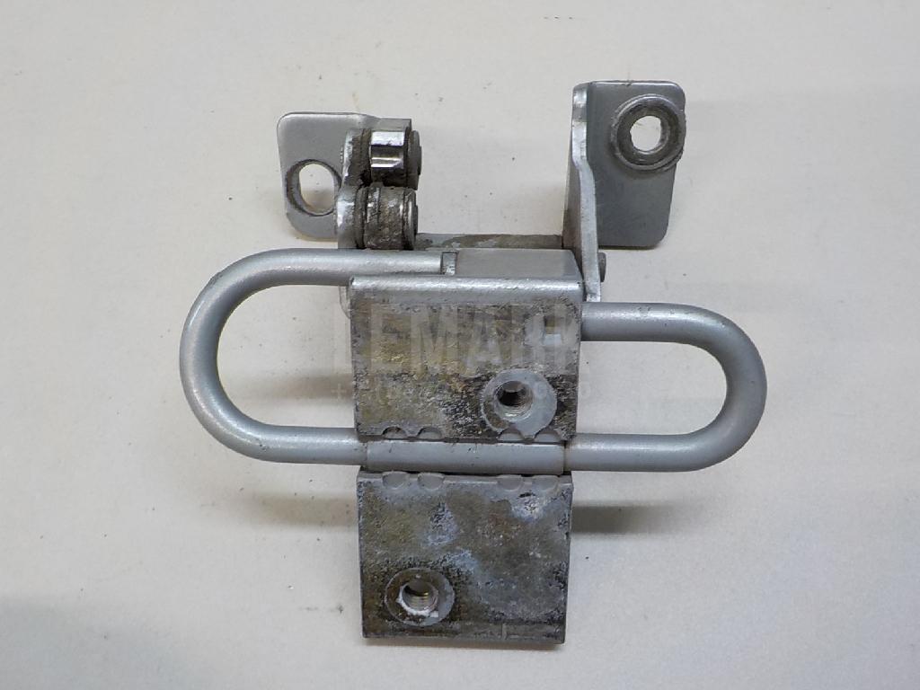 Петля двери задней правой нижняя для  Fiat Uno 1983-1989