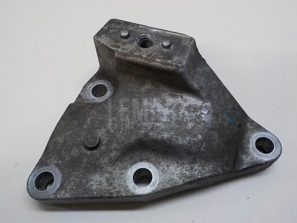 Кронштейн КПП левый 1376889 Ford