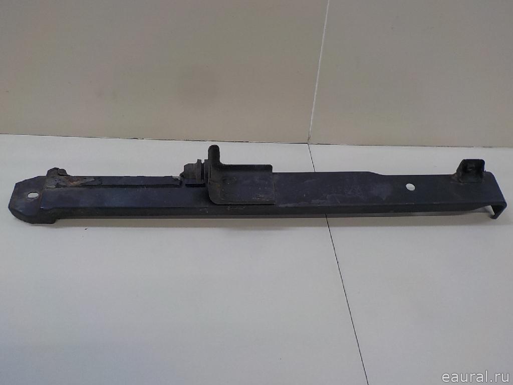 Кронштейн радиатора