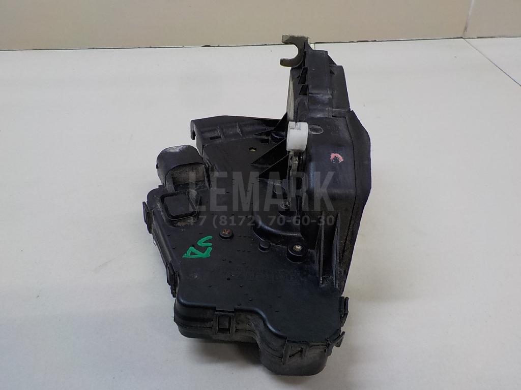 Замок двери передней правой для  Audi Allroad quattro 2006-2012