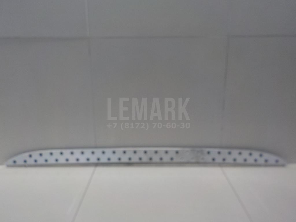 Накладка на подножку