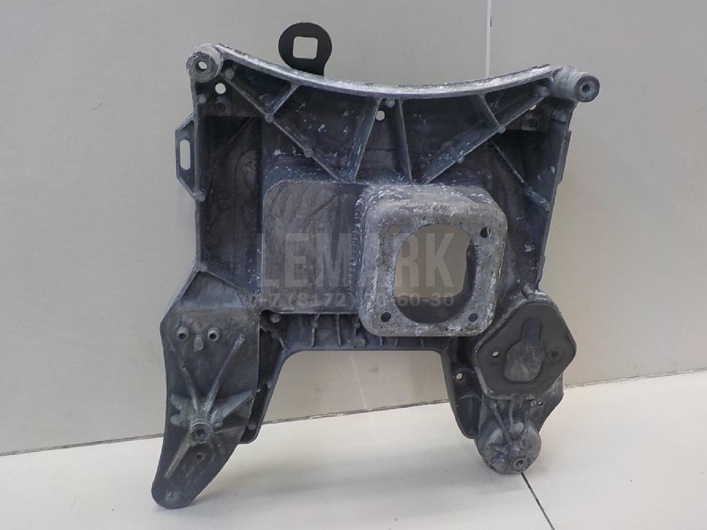 Кронштейн крепления педали 7L0723117 VAG