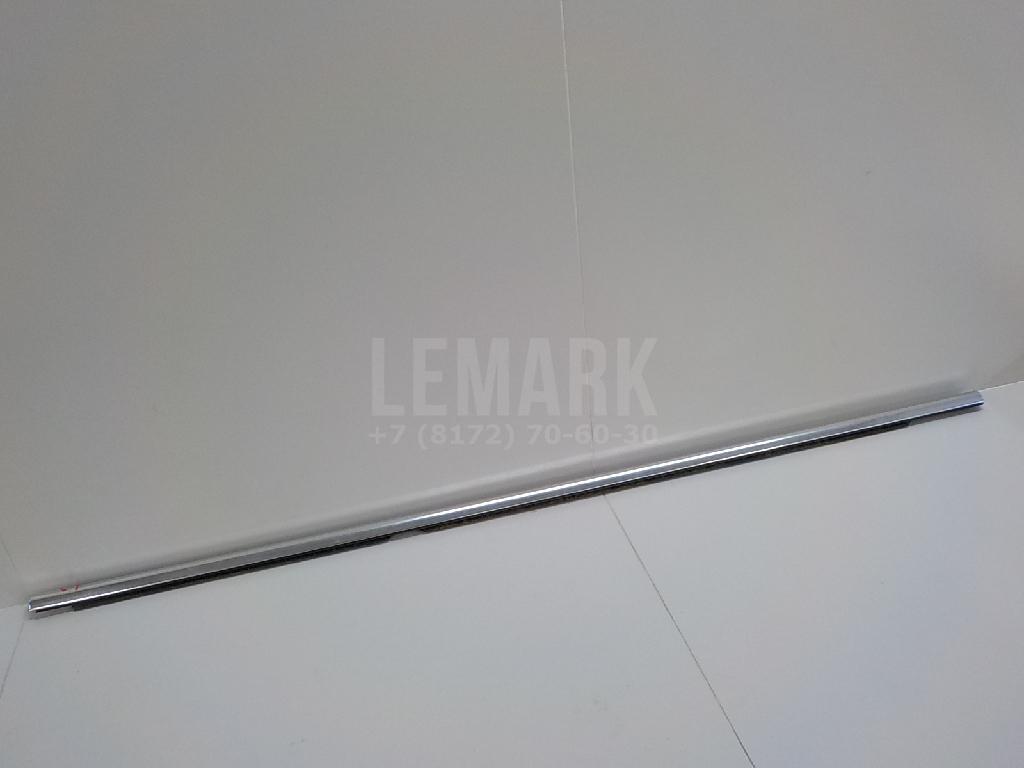 Накладка стекла заднего левого для  Astra