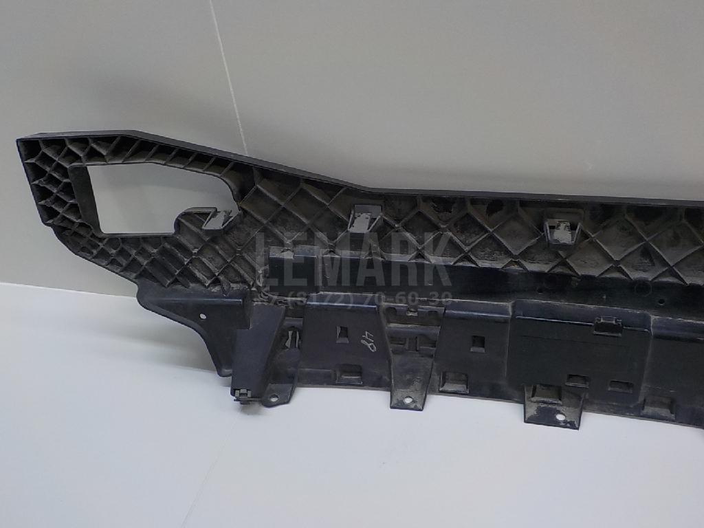 Направляющая заднего бампера для  Audi A8 [4E] 2002-2010