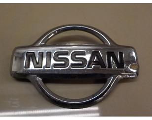 Эмблема для Nissan Primera WP11E 1998-2001 с разбора состояние хорошее