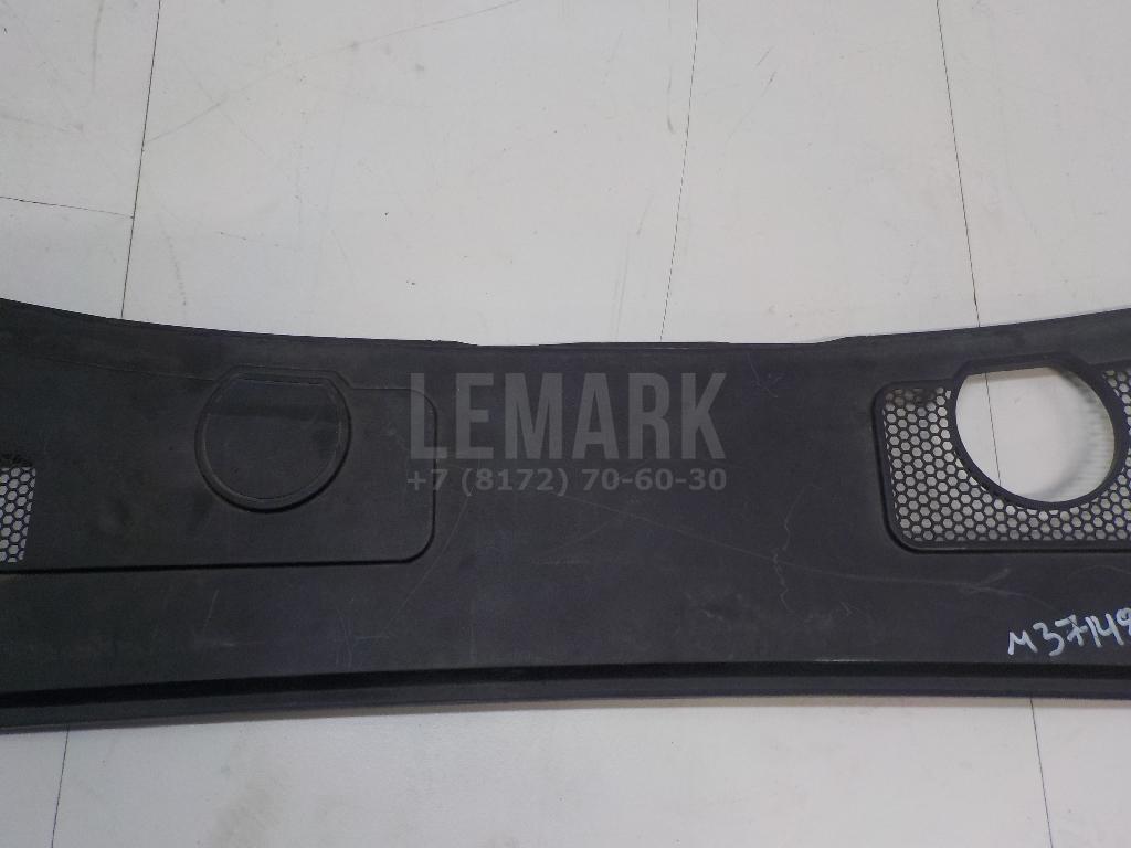 Решетка стеклооч. (планка под лобовое стекло) для  BMW X1 F48 2014-2022