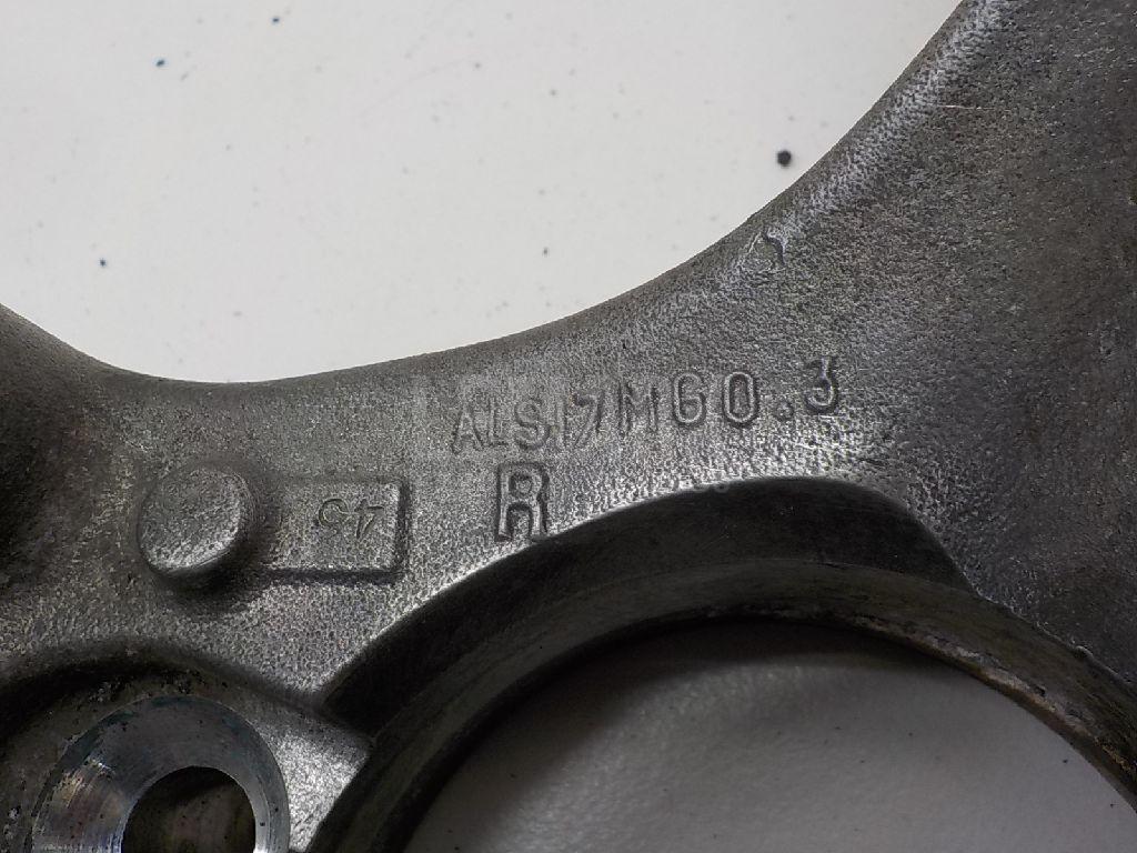 Кулак поворотный задний правый для  BMW 1-serie F20/F21 2011-2019