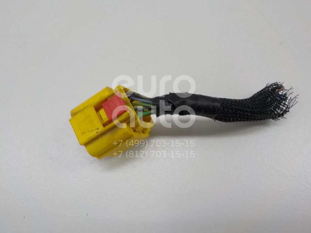 Крайслер вояджер разъемы. Chrysler voyager 1996 разъем на фару. Крайслер вояджер разъем лампы. Крайслер вояджер разъем лампы. Разъемы крайслер.