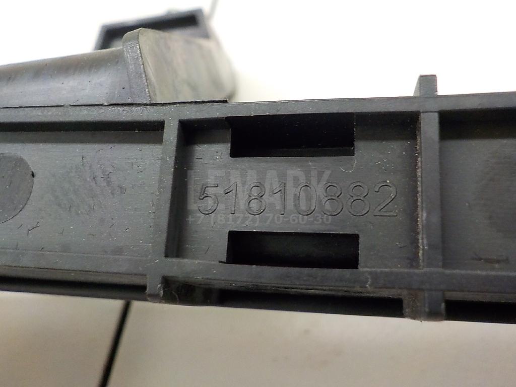 Направляющая стекла двери для  Fiat Punto II (188) 1999-2010
