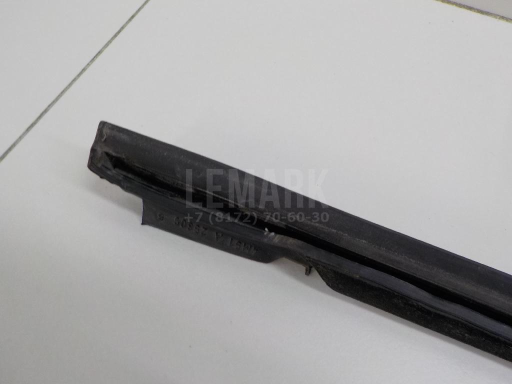 Накладка стекла заднего левого для  Ford C-MAX 2010-2019