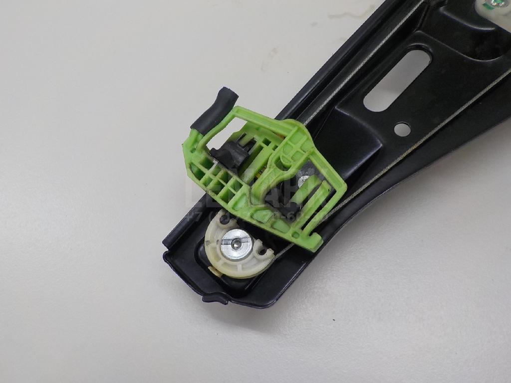 Стеклоподъемник электр. задний правый для  BMW X1 F48 2014-2022
