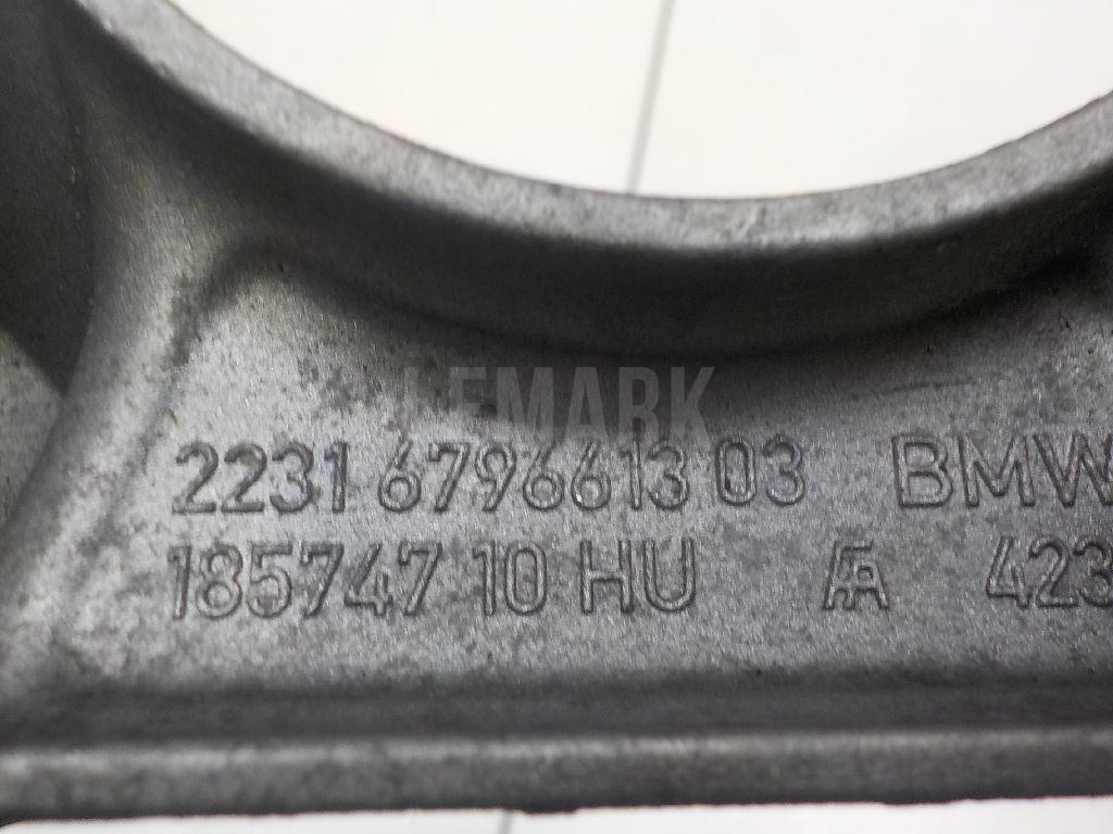 Кронштейн опоры КПП для  Audi TT(8N) 1998-2006