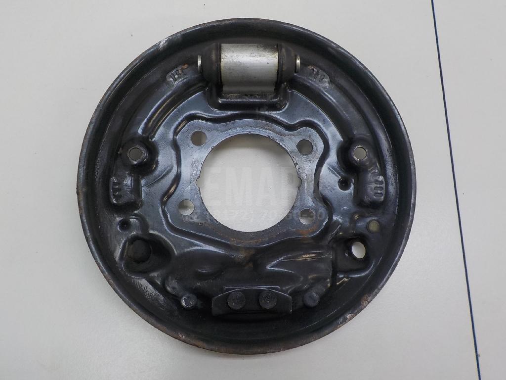 Щит опорный задний правый 1710335 Ford