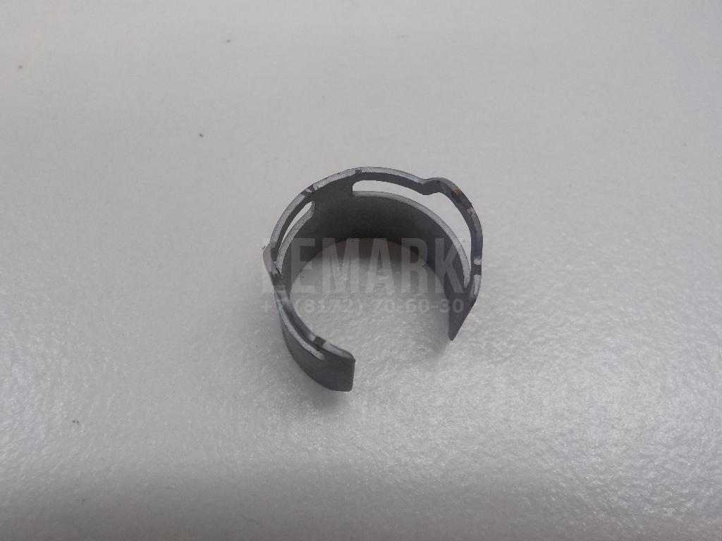 Крепеж форсунки 04E133036A VAG