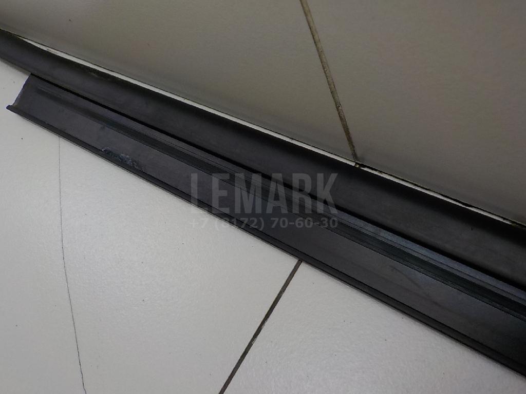 Накладка стекла переднего левого для  BMW 7-serie E65/E66 2001-2008
