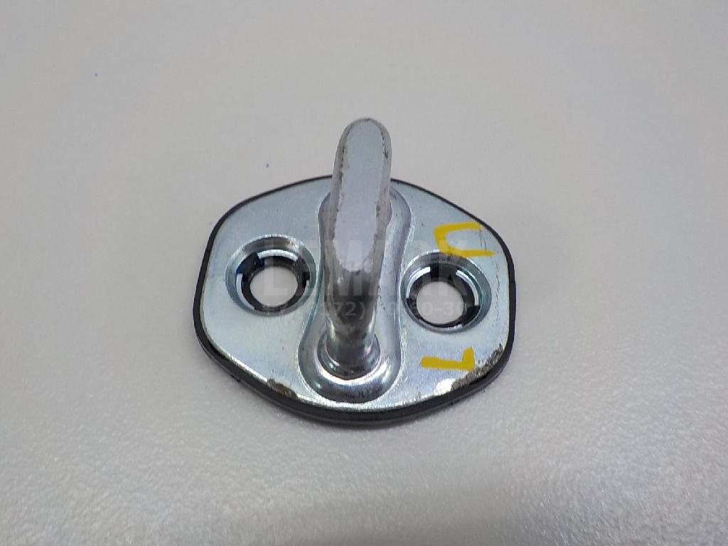 Ответная часть замка двери 81350A4000 Hyundai-Kia