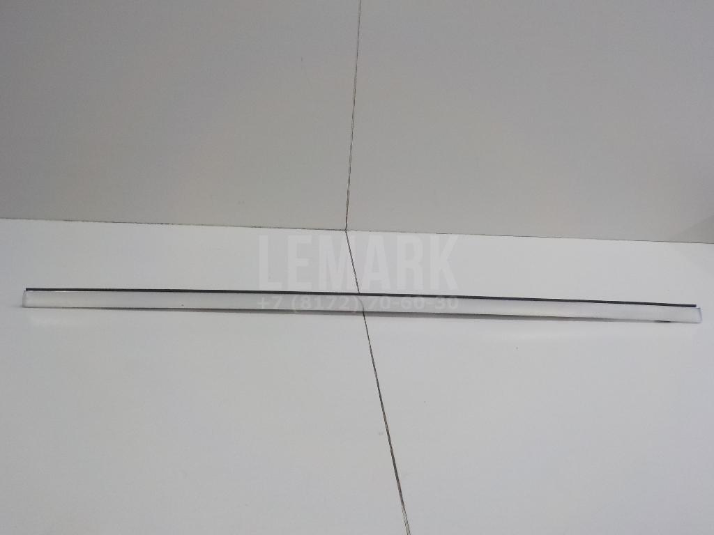 Накладка стекла заднего левого