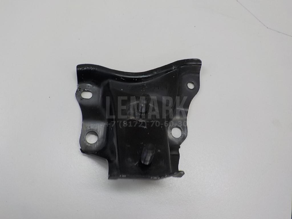 Кронштейн задней балки 5159748010 Toyota