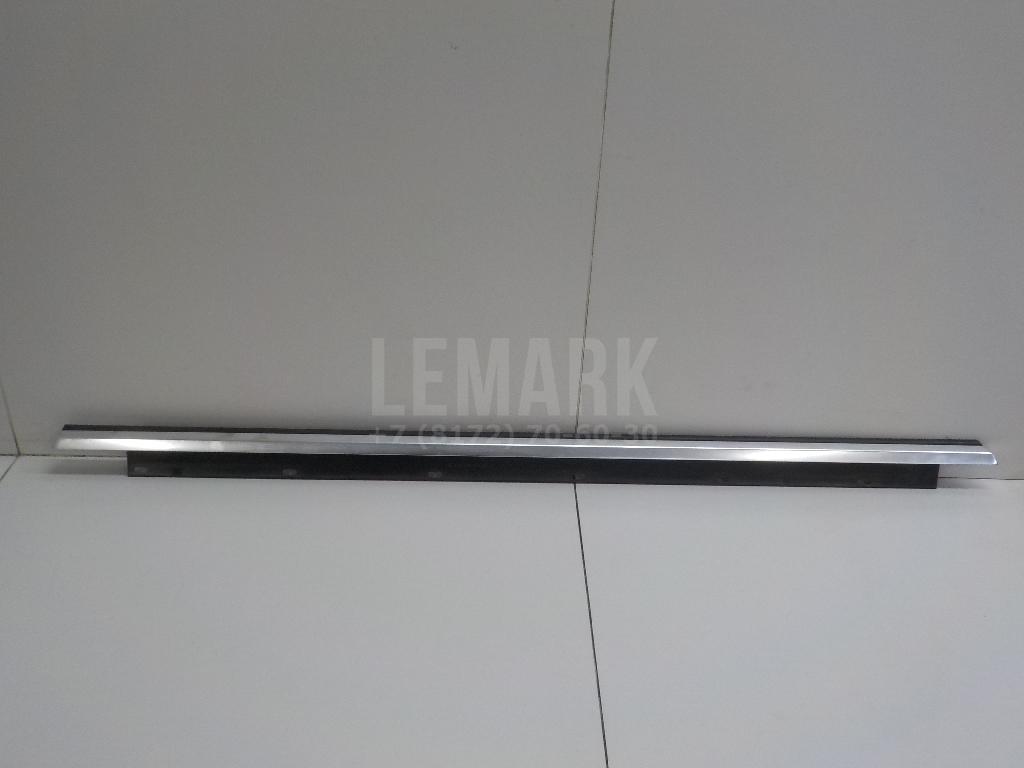 Накладка стекла заднего левого