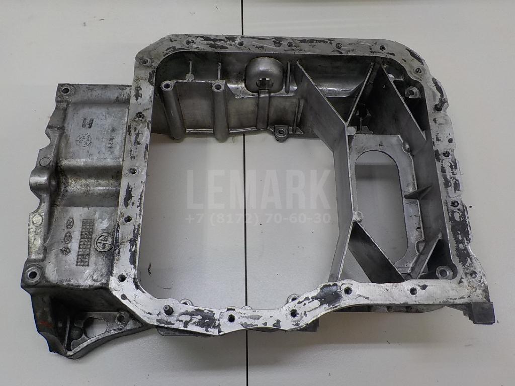 Поддон масляный двигателя 215102F600 Hyundai-Kia