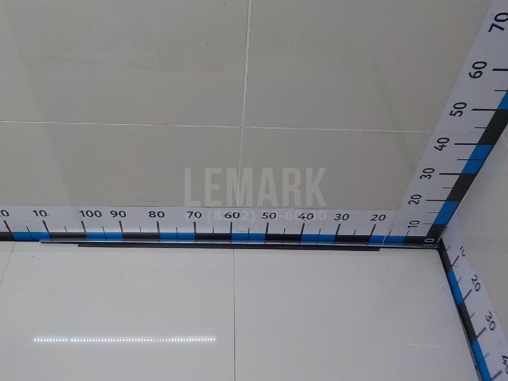 Накладка стекла переднего правого для  BMW i3 (I01) 2013-2022