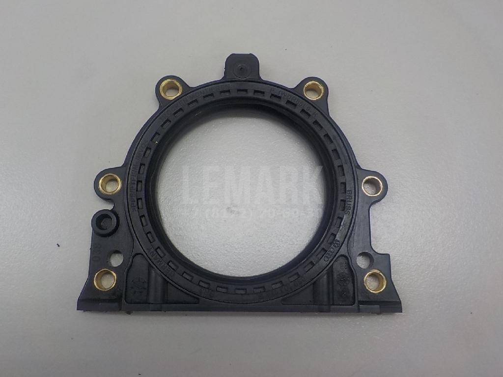 Крышка коленвала задняя 06A103171A VAG